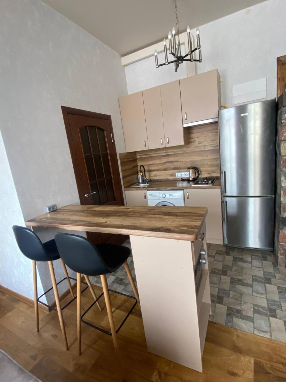 Апартаменти На Вулиці Антоновича Lemberg Exterior foto
